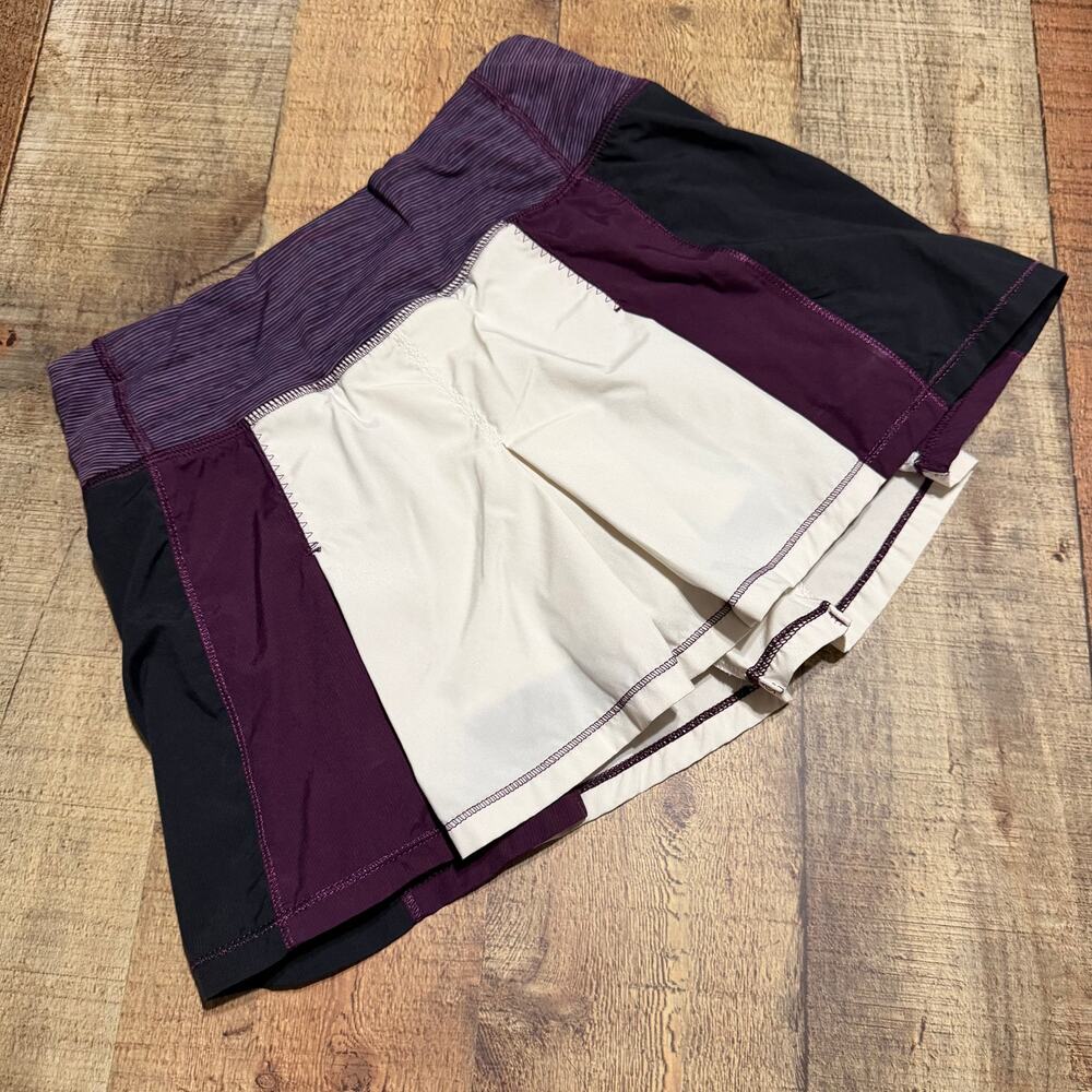 Lululemon Womens Plum Black White Fast Cat Skort Skirt Sz 2 Run Athletic Pockets